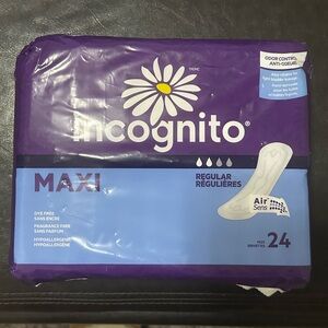 Incognito Maxi Pads - Purple and Blue